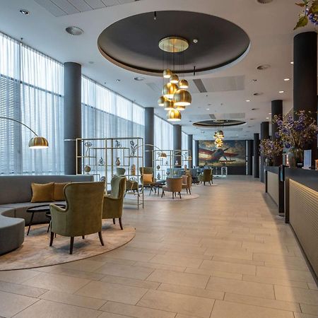 Park Plaza Amsterdam Airport Hotel Lijnden Exterior photo