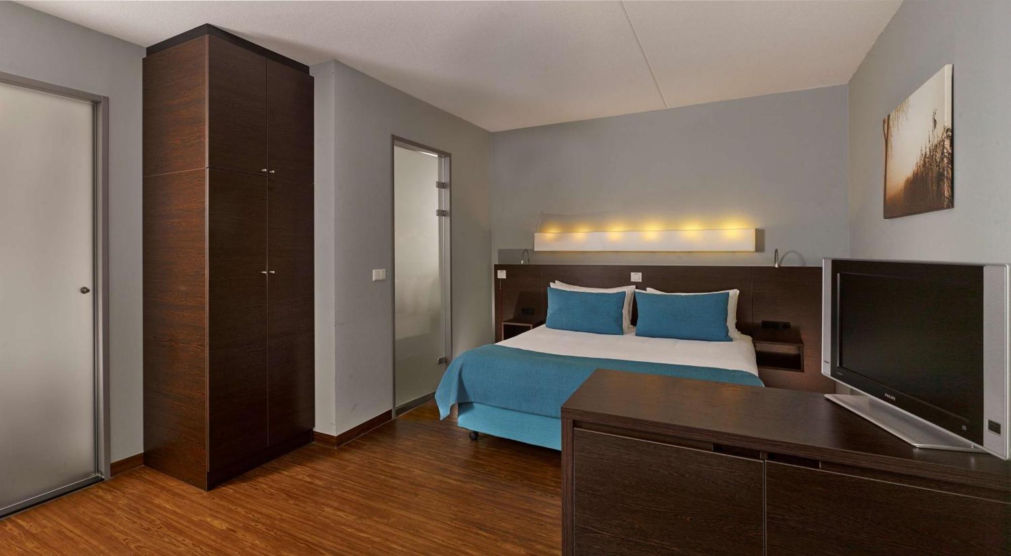 Park Plaza Amsterdam Airport Hotel Lijnden Exterior photo