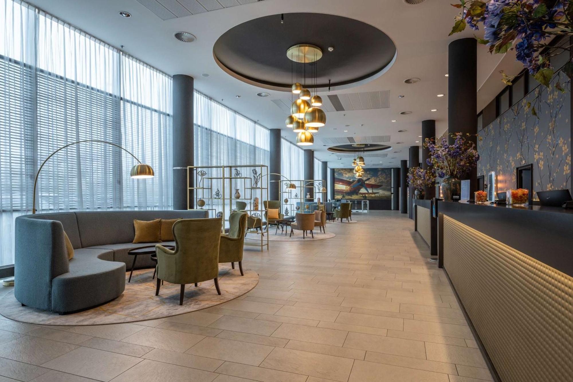 Park Plaza Amsterdam Airport Hotel Lijnden Exterior photo